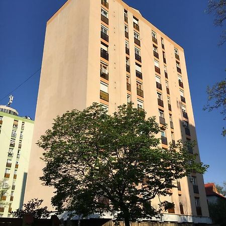 Hetedik Apartman Печ Экстерьер фото