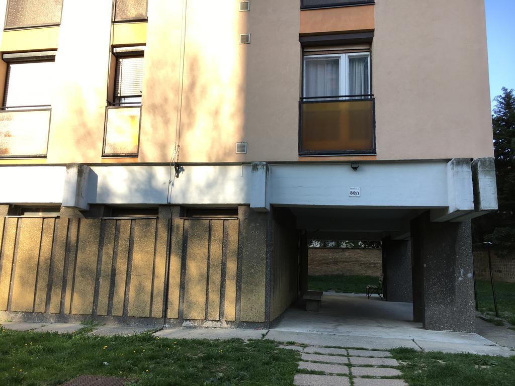 Hetedik Apartman Печ Экстерьер фото